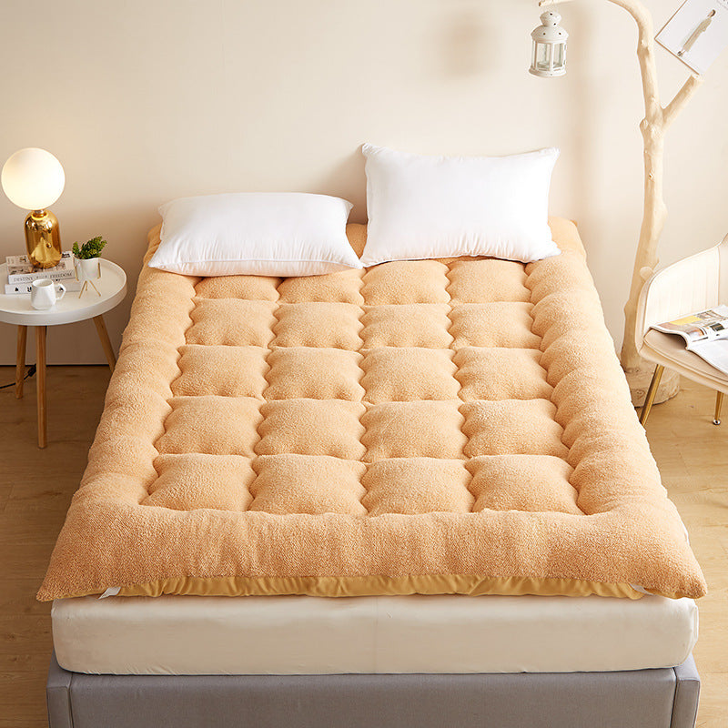Three-dimensional feather velvet mattress