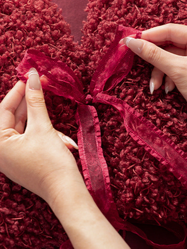 Wedding Celebration Wedding Room Decoration Red Heart-Shaped Throw Pillow